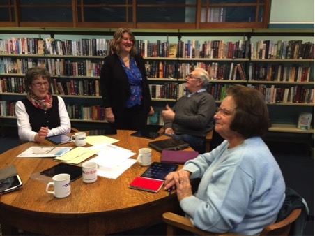 Our Chief Executive Helen Milner OBE visits Aspley Library in Nottingham. Photo credit: Tinder Foundation